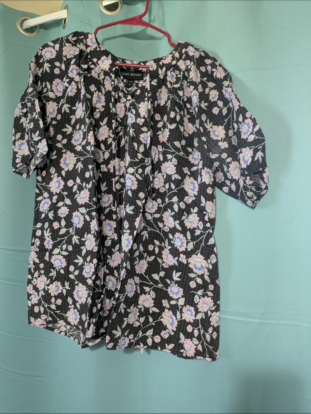 10/12 Lane Bryant Black Floral Blouse